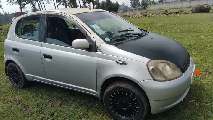 Toyota Vitz 2001 Automatic – photo 5