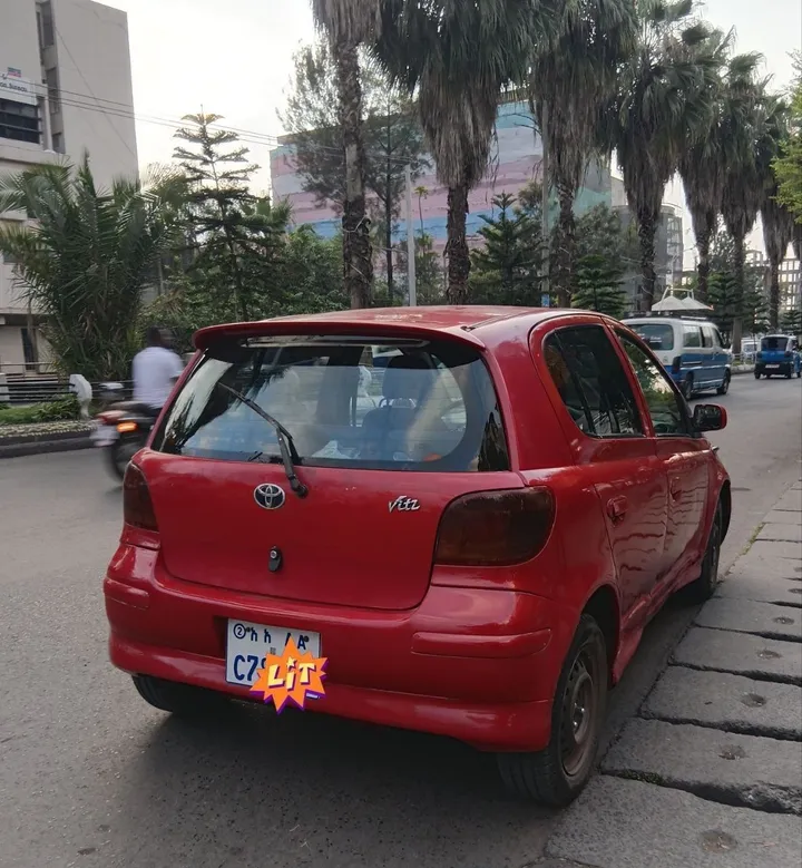 Toyota Vitz Yaris 2002 Manual – photo 5