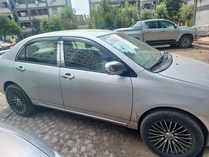 Toyota Corolla 2003 Automatic – photo 4