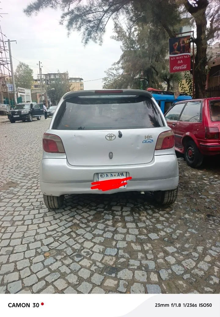 Toyota Vitz 2001 Automatic – photo 4
