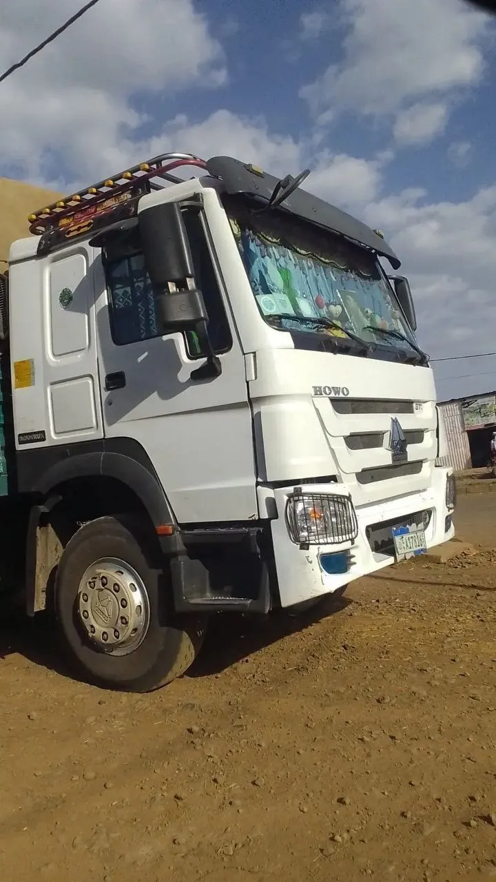 Sinotruk Howo Cargo Truck 2022 – photo 4