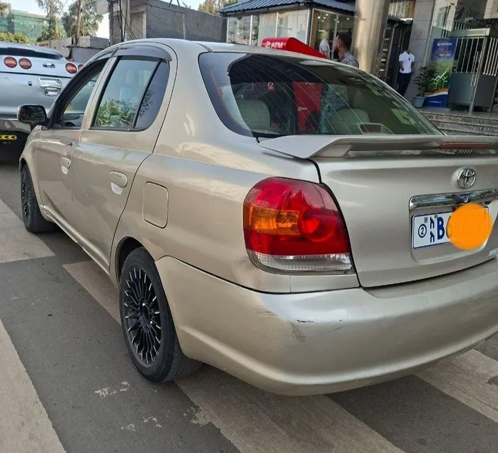 Toyota Platz 2005 Automatic – photo 5