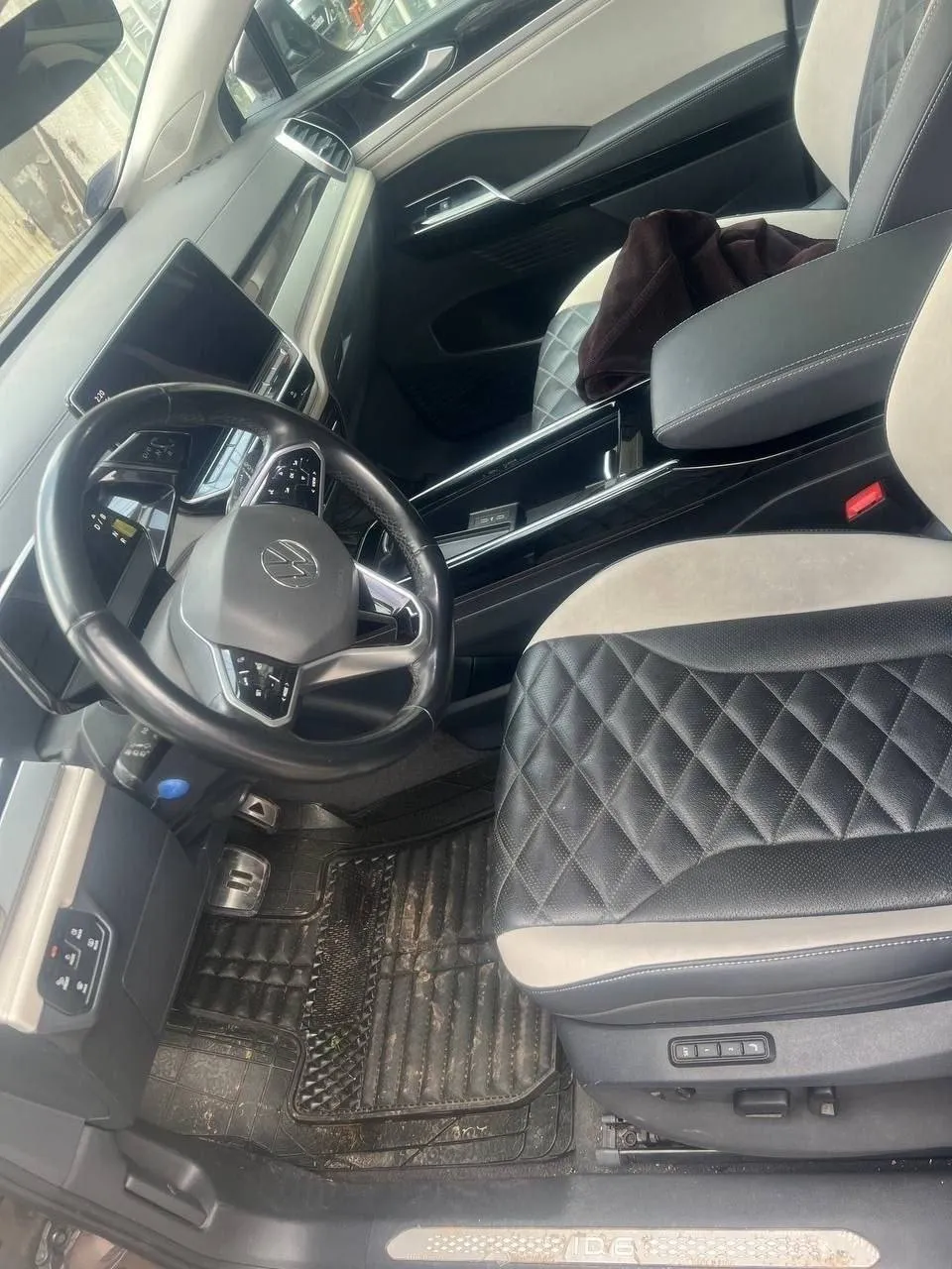 Volkswagen ID.6 EV 2023 SUV – photo 4