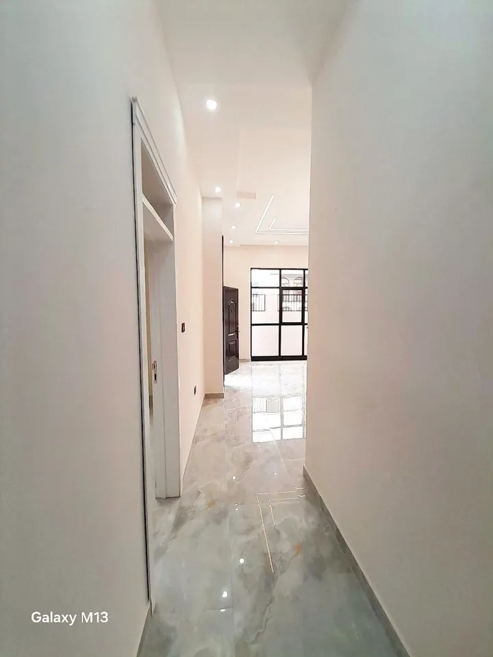 3 Bedroom Villa House in Ayat – photo 6