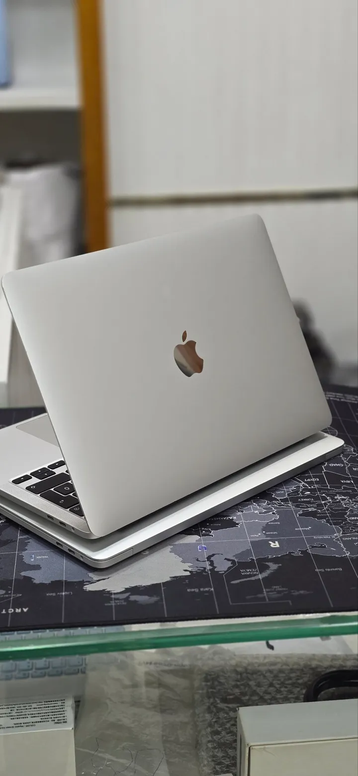 MacBook Pro 2020 13.3-inch Core i7 – photo 4
