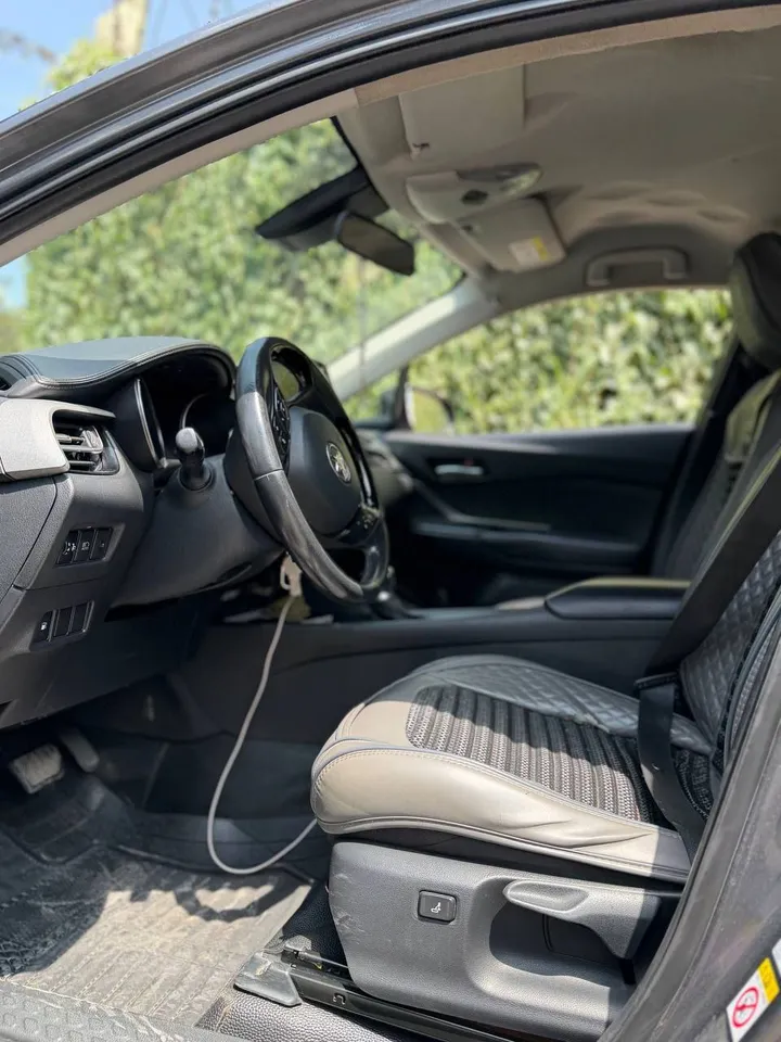 Toyota CHR 1.2T AWD 2021 – photo 9