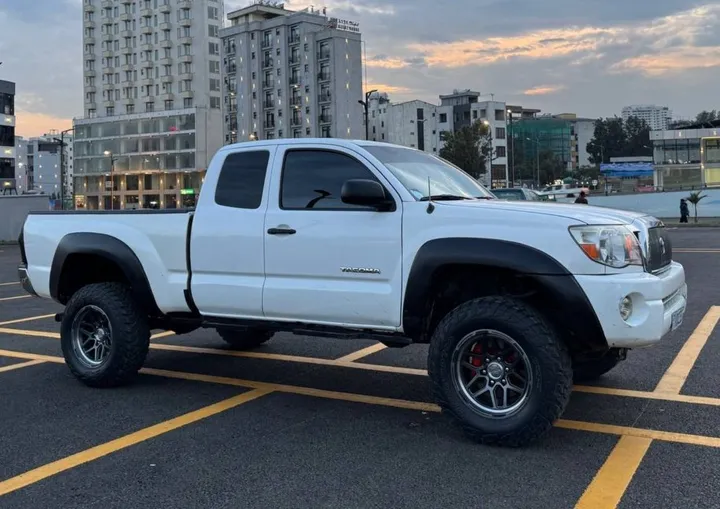 Toyota Tacoma Pickup 2013 – photo 10