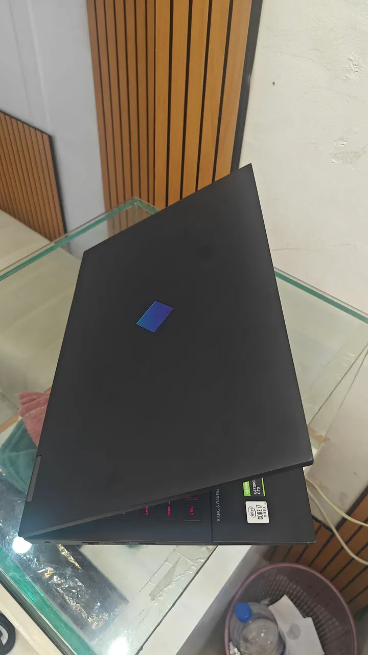HP OMEN 15 Gaming Laptop – photo 4