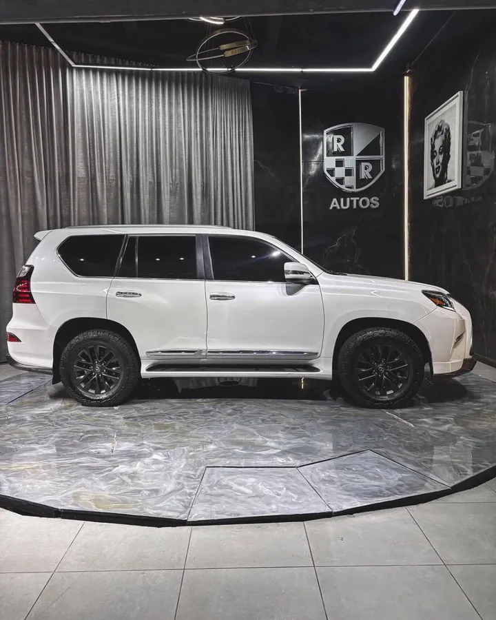 Lexus GX-460 2019 SUV – photo 8
