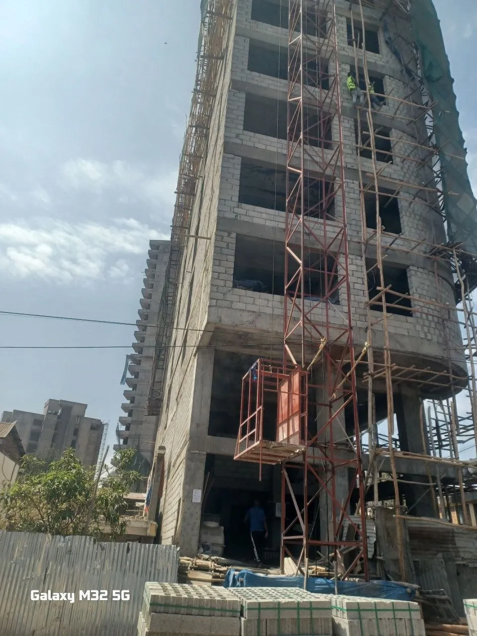B+G+9 Mixed Use Building Bole – photo 3