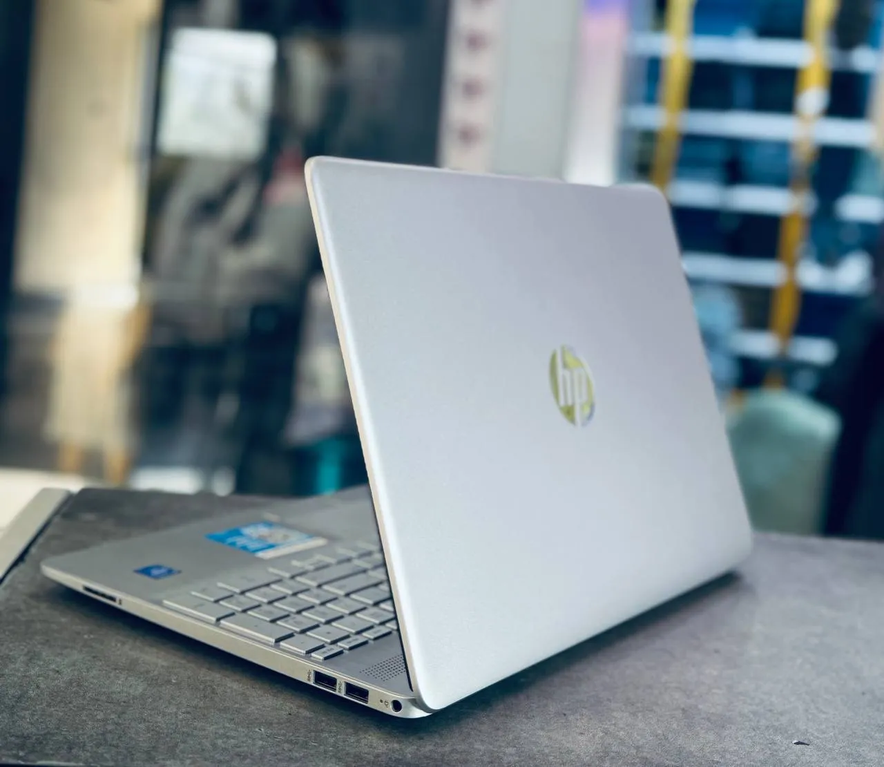 HP Notebook Celeron N4020 15.1-Inch – photo 4