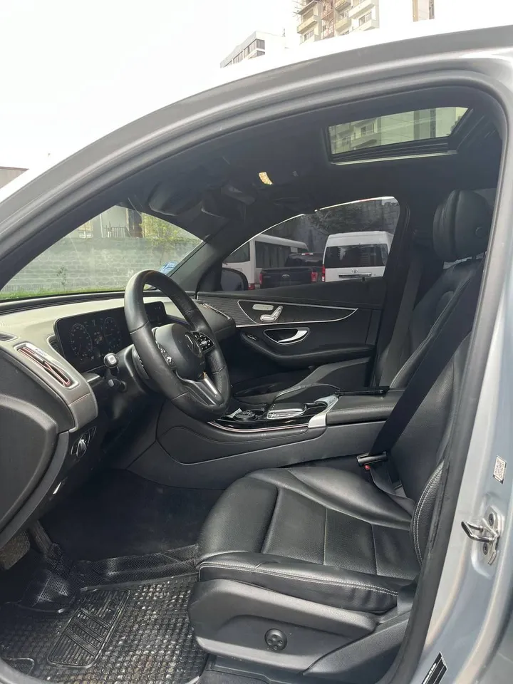 Mercedes-Benz EQC 400 4Matic EV – photo 7