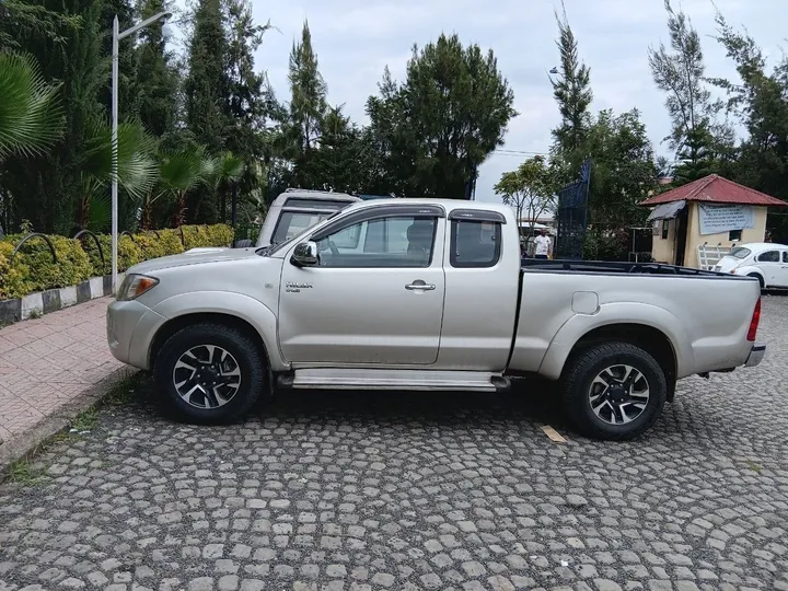 Toyota Hilux D4D 2007 Manual – photo 3