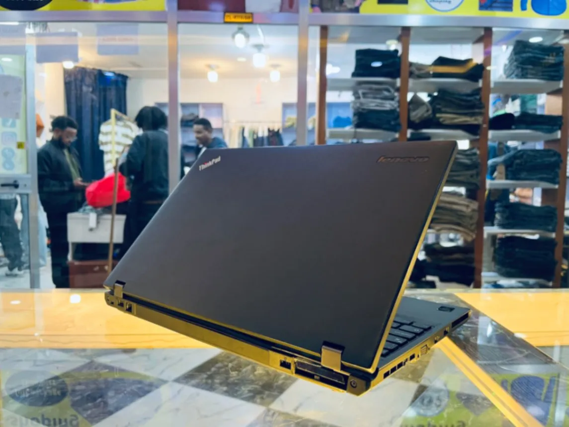 Lenovo ThinkPad L540 Laptop – photo 4