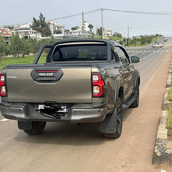 2021 Toyota Hilux Pickup – photo 4