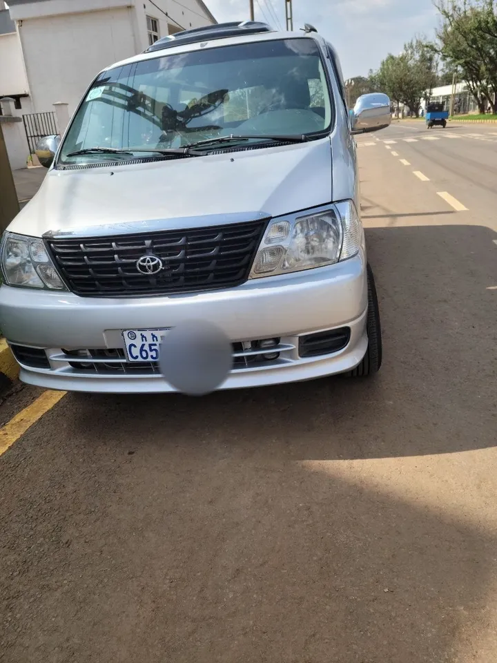 Toyota Hiace Van 2008 – photo 9