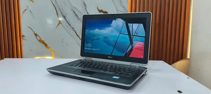 Dell Latitude i7 8GB 500GB Laptop – photo 4
