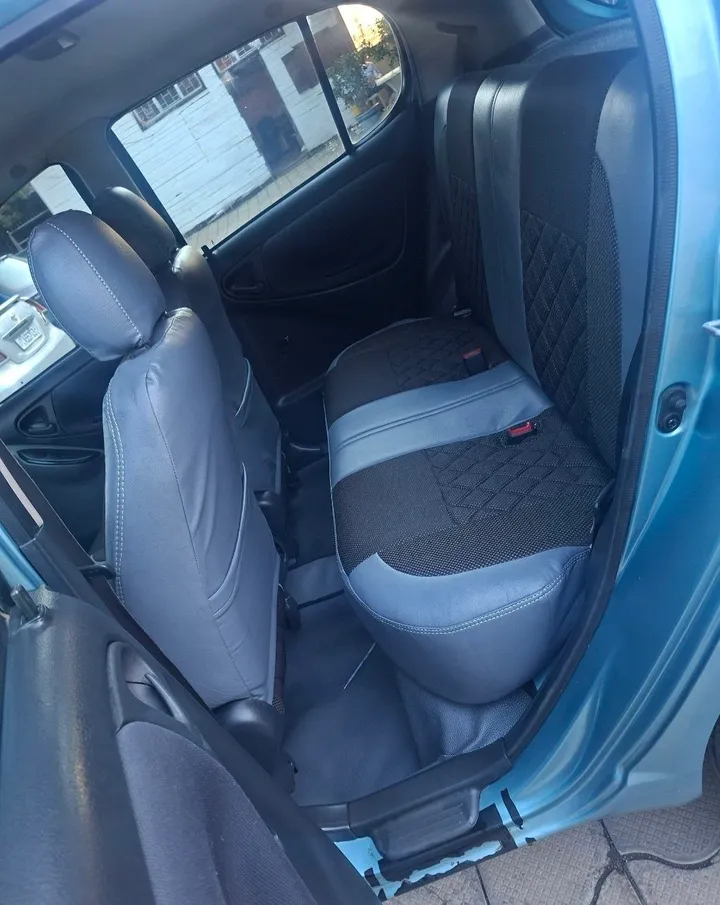 Toyota Vitz Automatic 2001 – photo 4