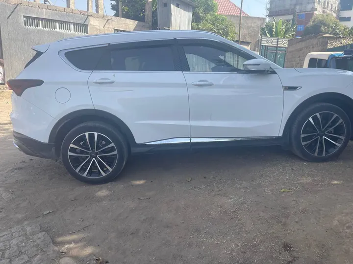 Jetour X70 2023 SUV – photo 3