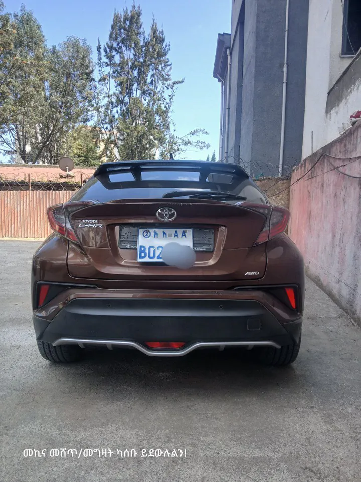 Toyota C-HR 2017 1.2T AWD – photo 6