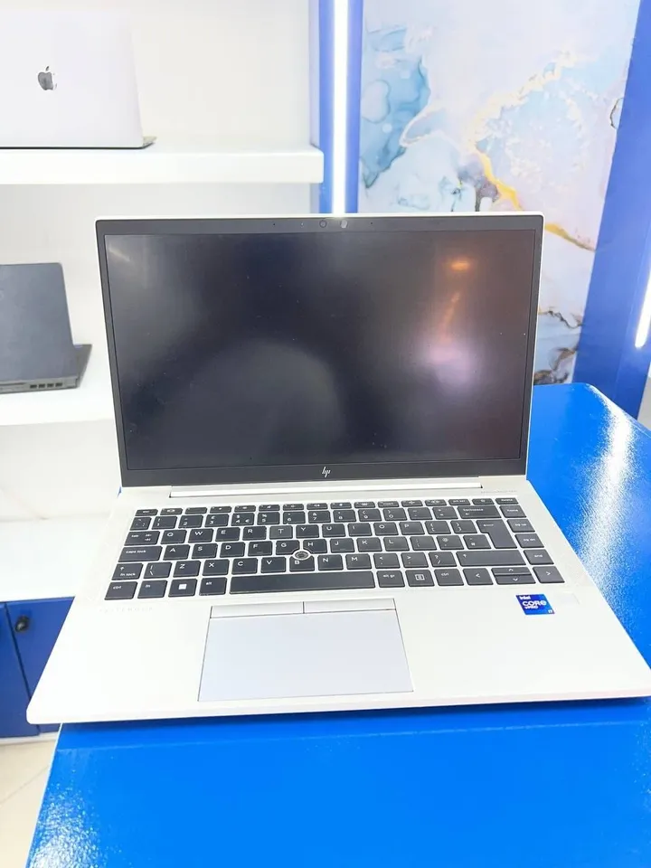 HP EliteBook 840 G8 i7 Laptop – photo 5