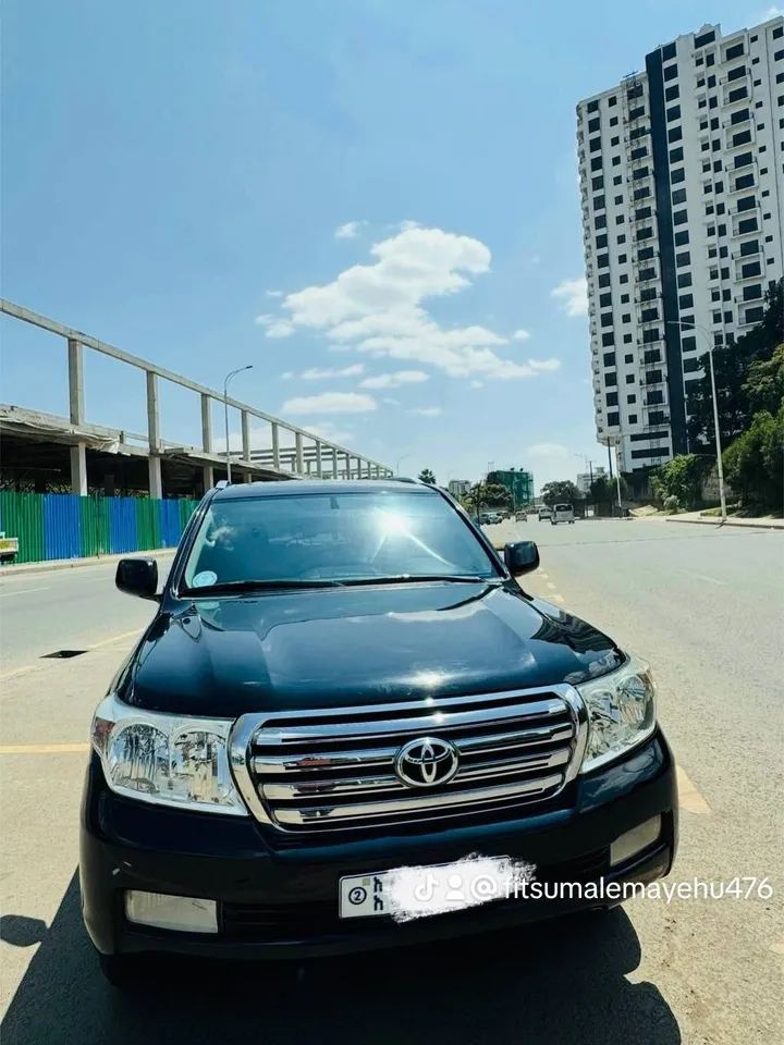 Toyota Land Cruiser V8 2010 Manual – photo 6