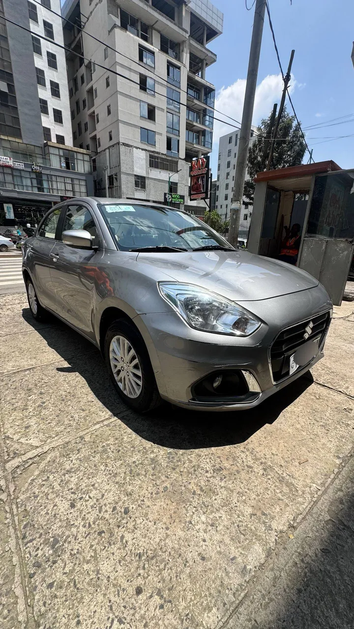 Suzuki Dzire 2021 Automatic – photo 5