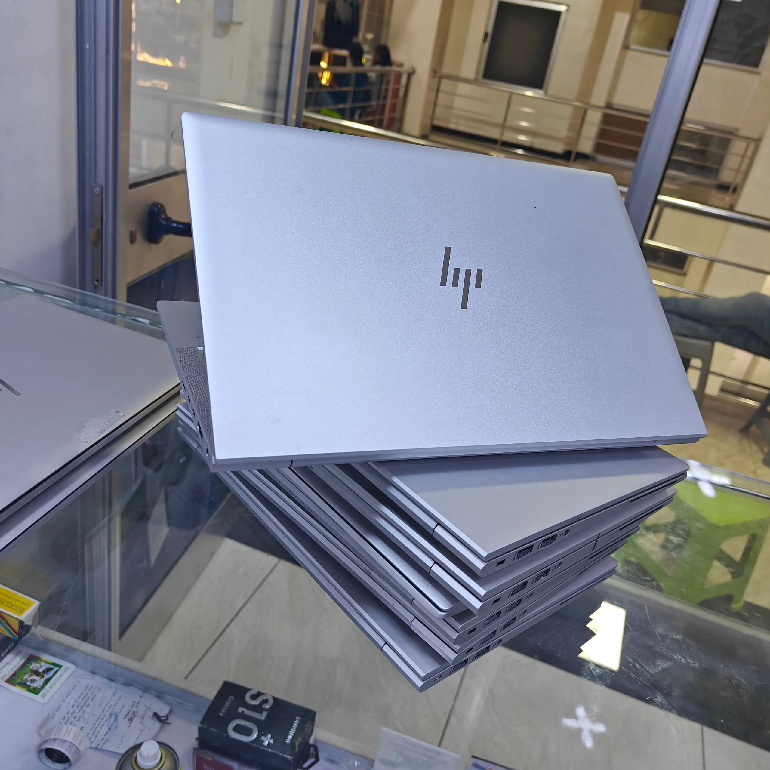 HP EliteBook 830 G8 Laptop – photo 4