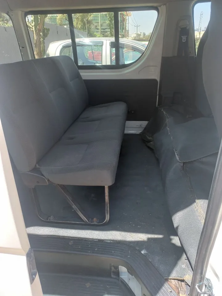Toyota Highroof 2012 Diesel Manual – photo 4