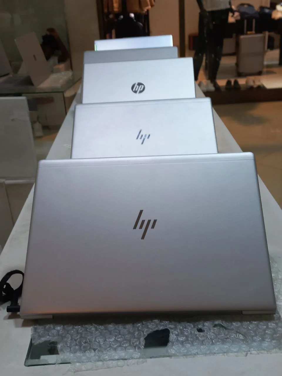 HP EliteBook 840 G5 i7 Laptop – photo 3