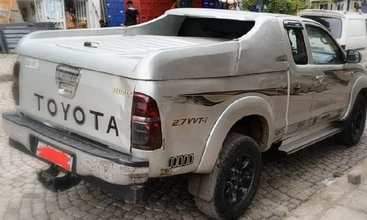 Toyota Hilux D-4D 2007 – photo 3