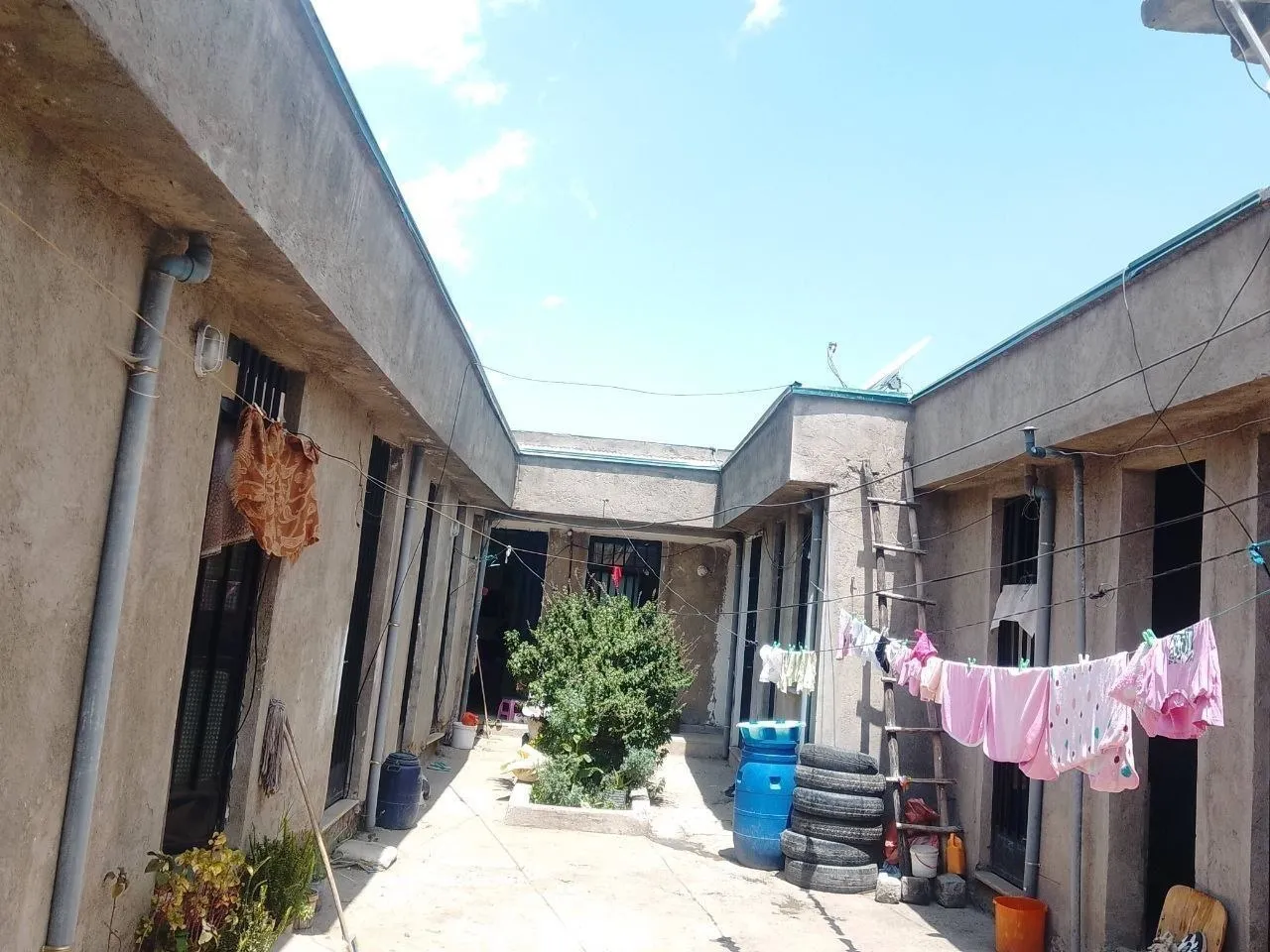 L-Shape House for Sale in Ayat – photo 3