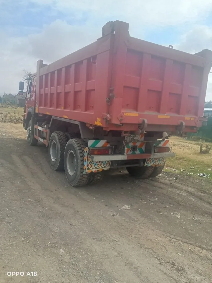 2024 Sinotruk Dump Truck – photo 3