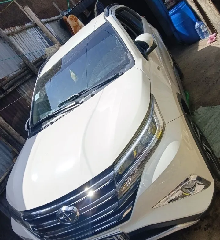 Toyota Rush G 2022 Automatic – photo 5