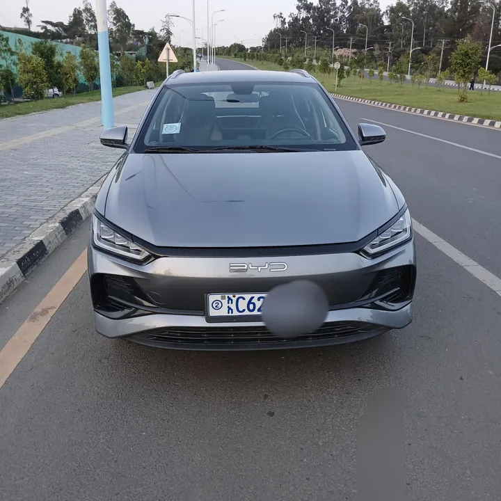 BYD E2 2024 Automatic – photo 4