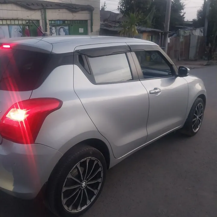 Suzuki Swift 2022 – photo 4