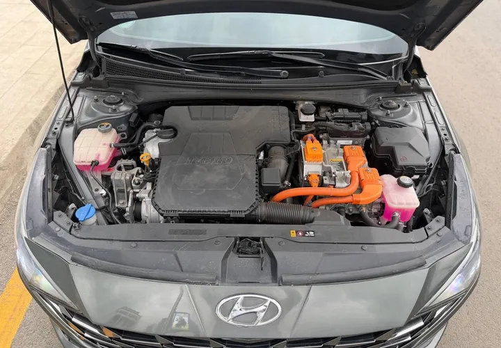 Hyundai Avante Hybrid 2022 Full Option – photo 3