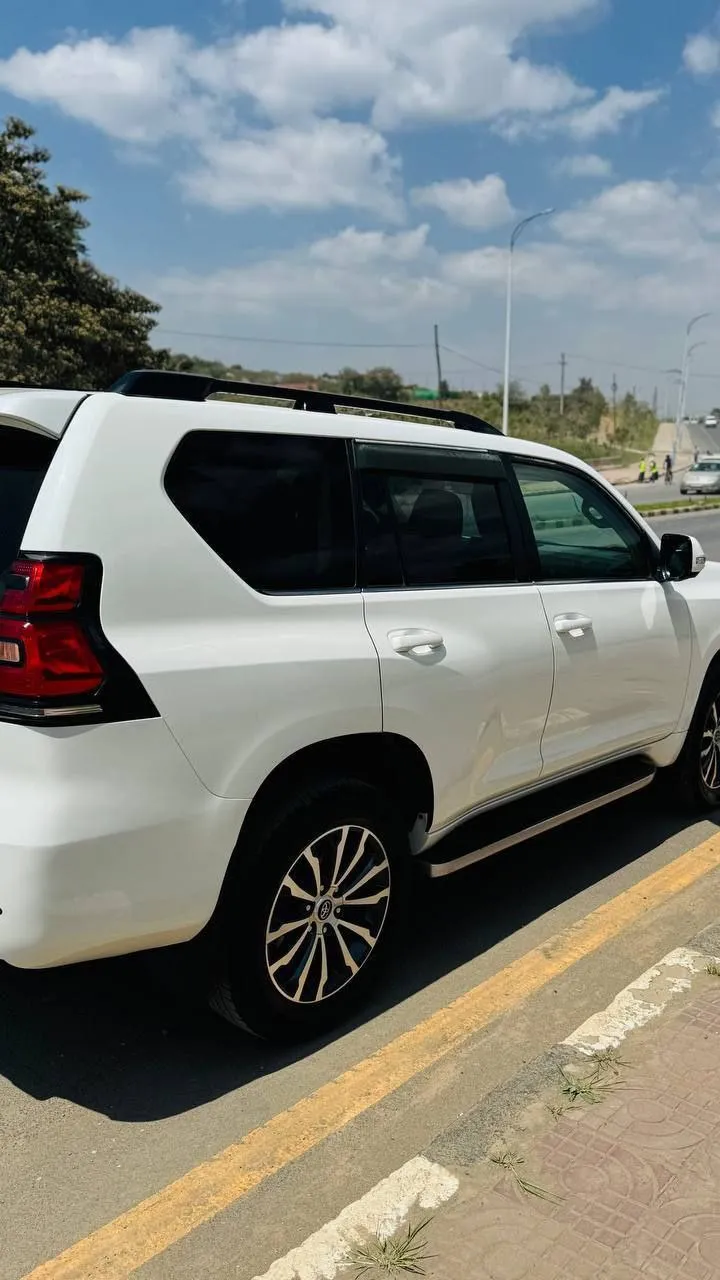 Toyota Landcruiser Prado 2020 – photo 5
