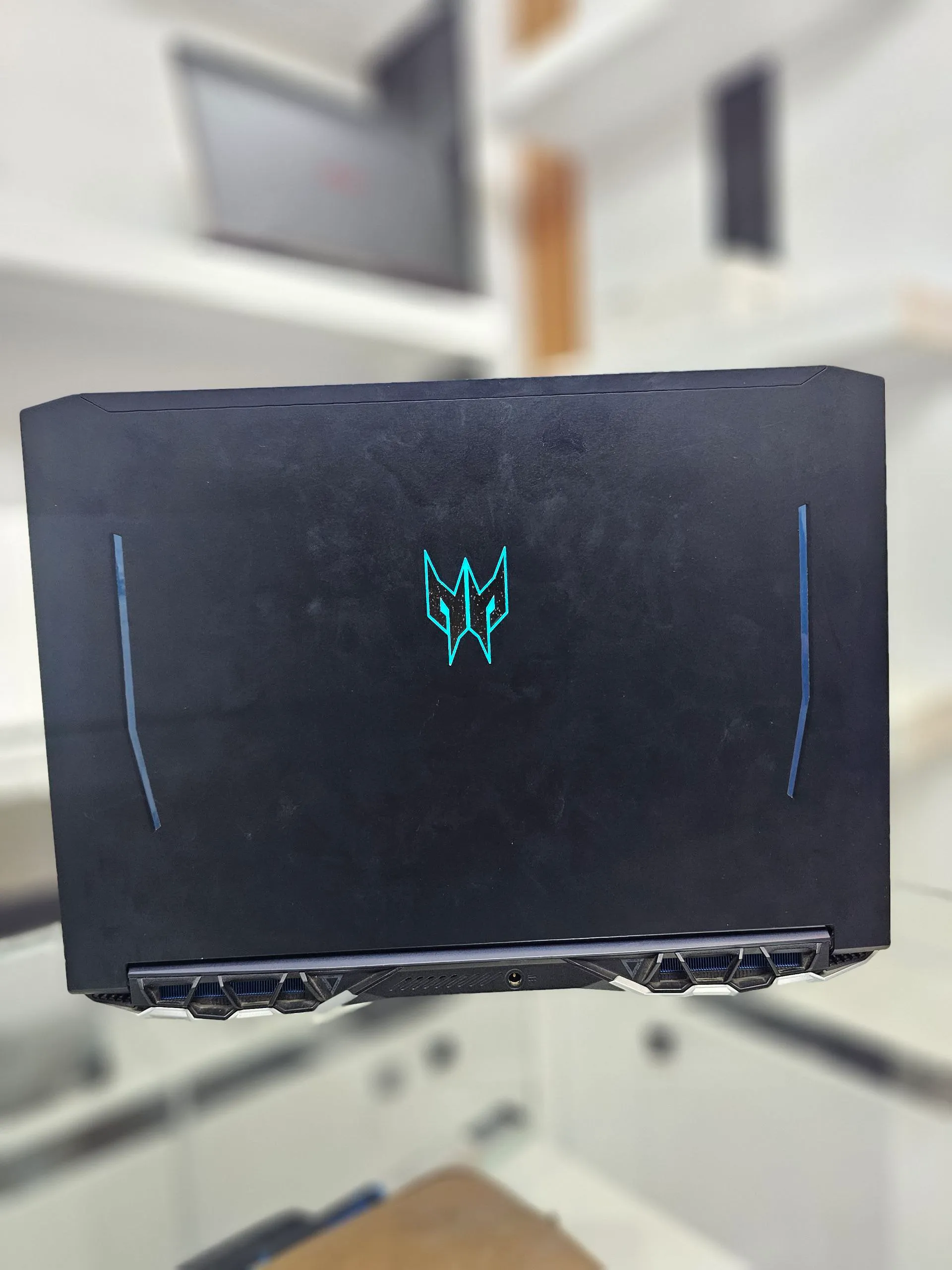 Acer Predator Helios 300 Laptop – photo 5