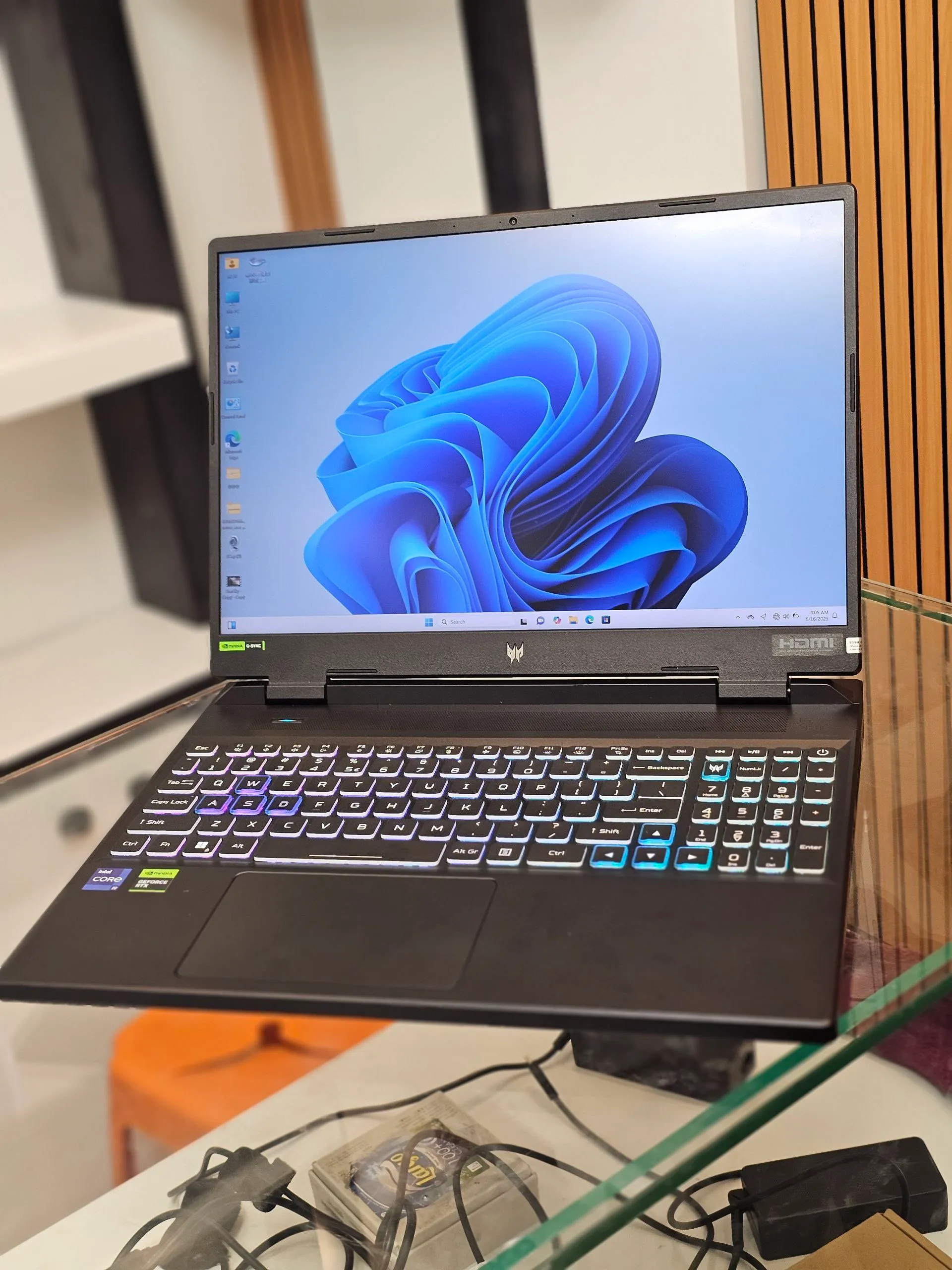 Acer Predator Helios 300 Gaming Laptop – photo 5