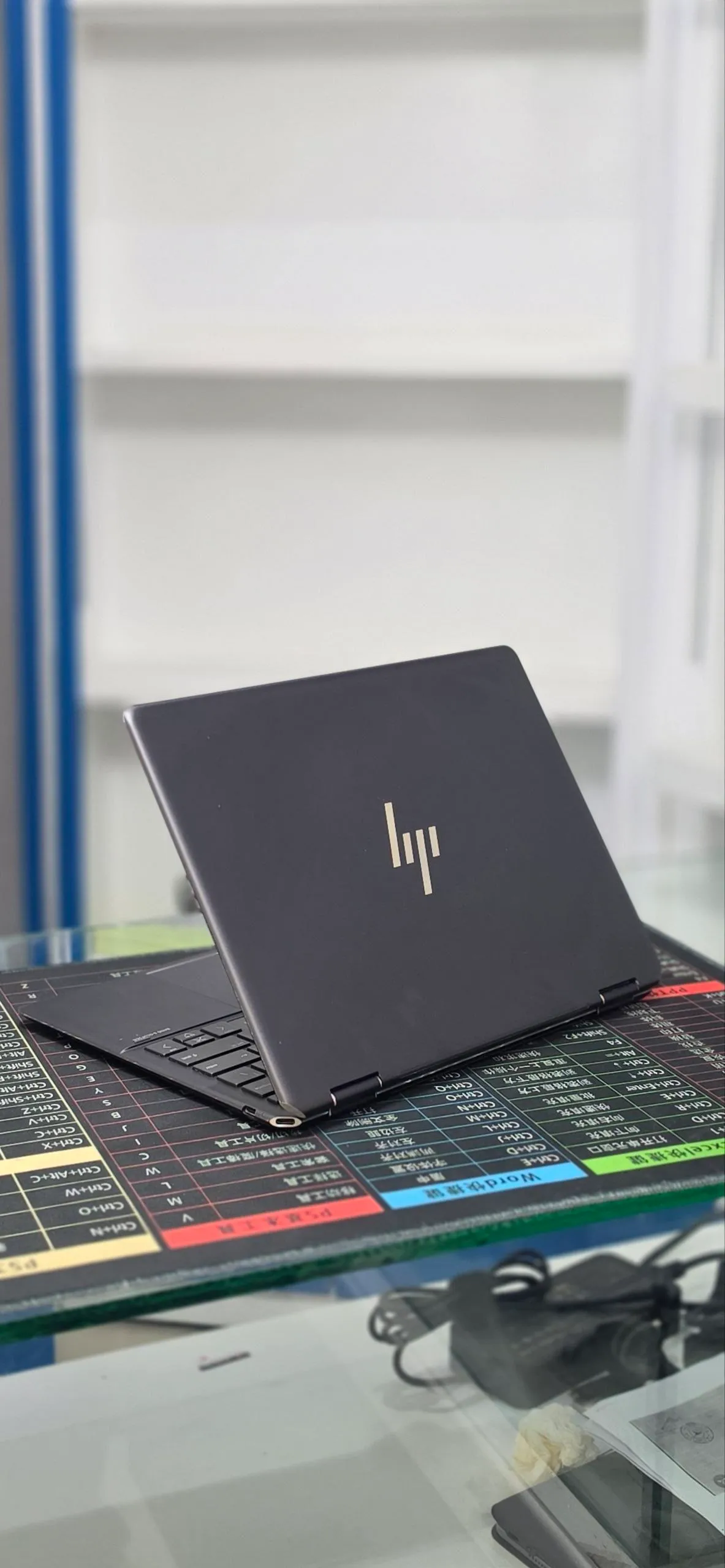 HP Spectre x360 i7 Convertible Laptop – photo 4