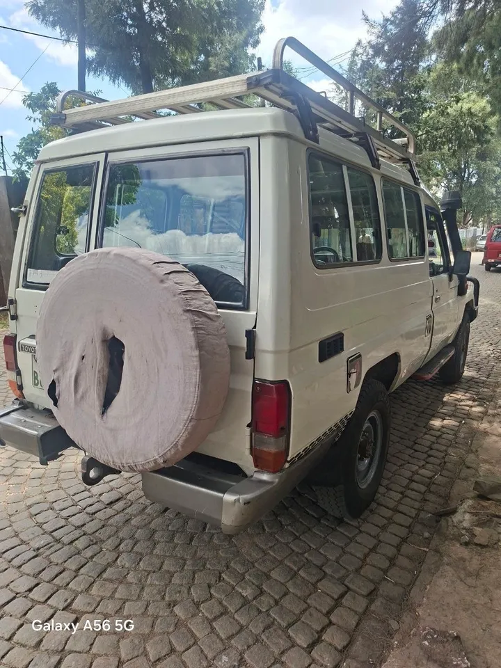 Toyota Landcruiser Long Base Diesel 2006 – photo 5