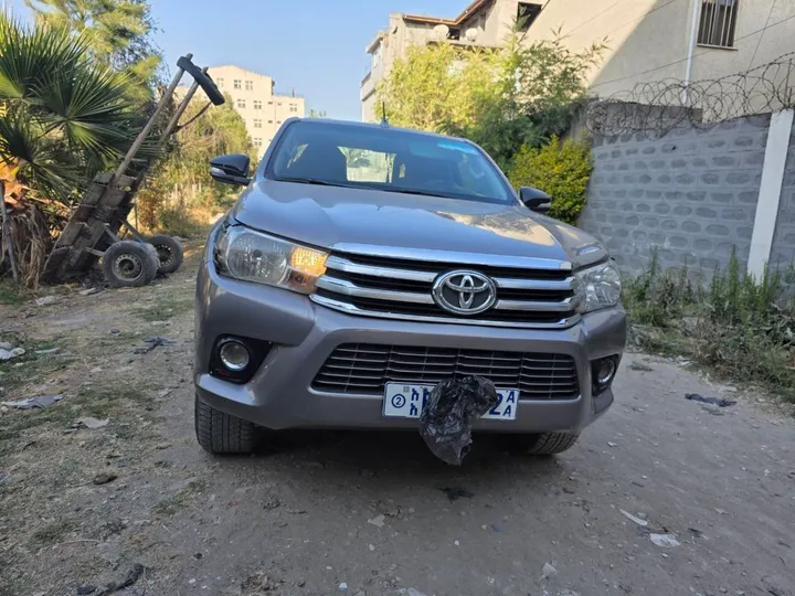 Toyota Hilux Revo 2016 Diesel – photo 4