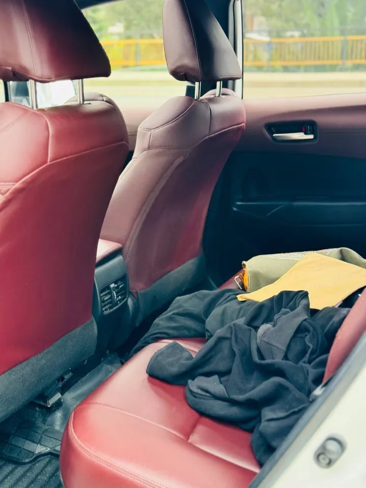 Toyota Corolla Cross Hybrid 2023 – photo 4