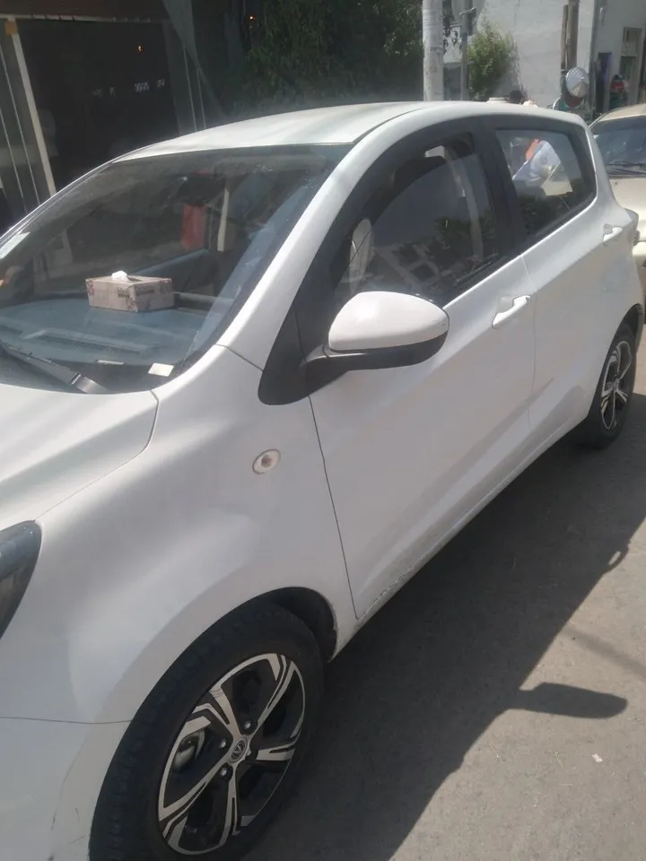 2023 Esatr Electric 60000 Km – photo 4