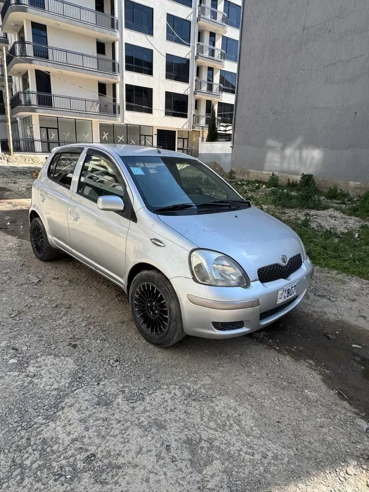 Toyota Vitz 2002 Automatic – photo 6