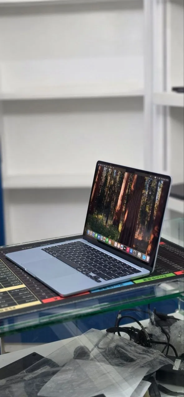 Apple MacBook Air M4 2025 – photo 3