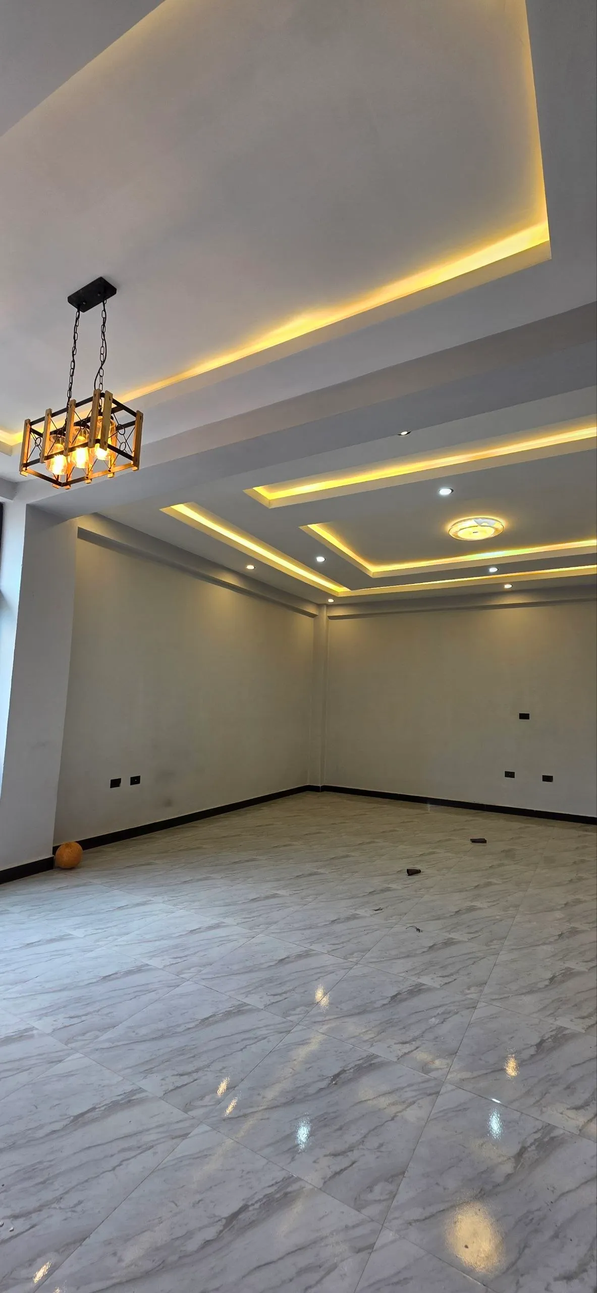 3 Bedroom 105 Sqm Condominium Ayat – photo 3