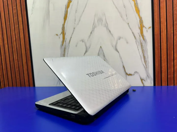 Toshiba Core i5 Laptop 13.3 Inch – photo 6