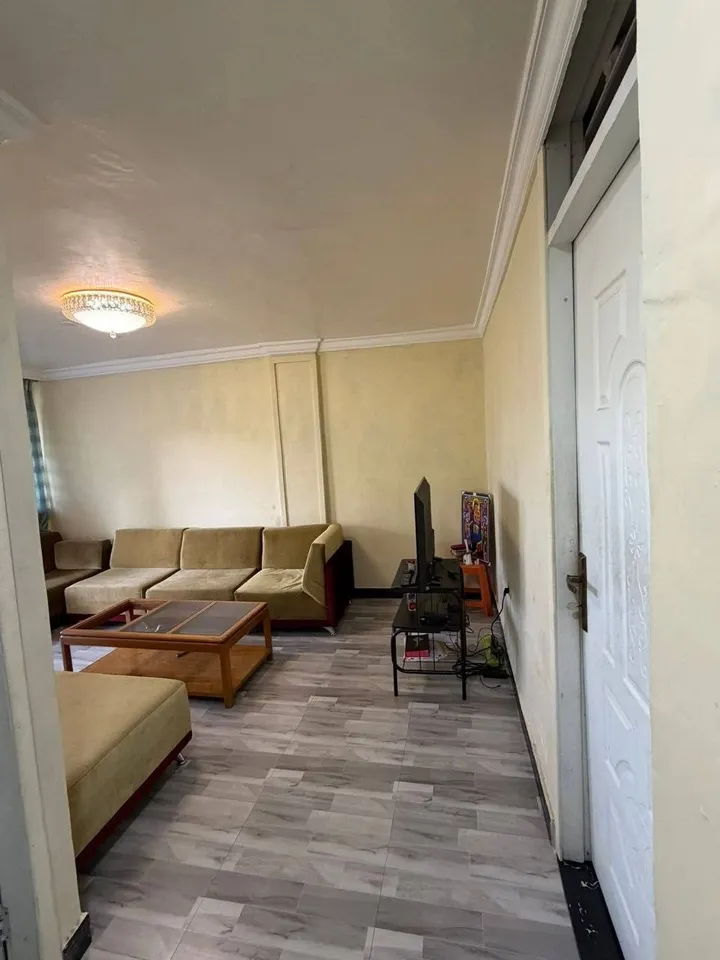 1-Bedroom Summit Condominium 47sqm – photo 4